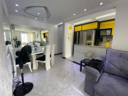 https://img.olx.com.br/thumbs256x256/46/466593273999665.jpg