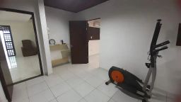 https://img.olx.com.br/thumbs256x256/46/467545888140187.jpg