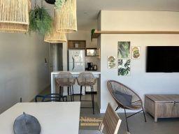 https://img.olx.com.br/thumbs256x256/46/467585876658581.jpg