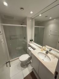 https://img.olx.com.br/thumbs256x256/46/467596400404166.jpg