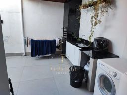 https://img.olx.com.br/thumbs256x256/46/468570284414881.jpg