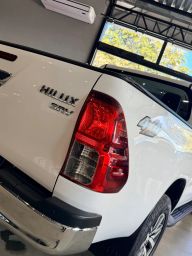 https://img.olx.com.br/thumbs256x256/46/468621546108415.jpg