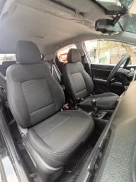 https://img.olx.com.br/thumbs256x256/46/468632432168045.jpg