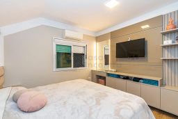 https://img.olx.com.br/thumbs256x256/46/468674443375590.jpg