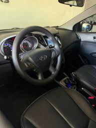 https://img.olx.com.br/thumbs256x256/46/468678895347765.jpg
