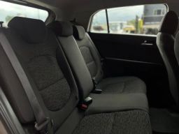 https://img.olx.com.br/thumbs256x256/46/469480467211078.jpg