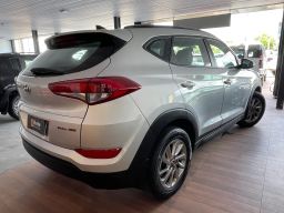 https://img.olx.com.br/thumbs256x256/46/469546111714458.jpg
