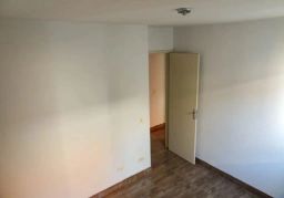 https://img.olx.com.br/thumbs256x256/47/470530283001818.jpg