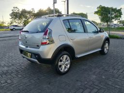 https://img.olx.com.br/thumbs256x256/47/470570406293576.jpg