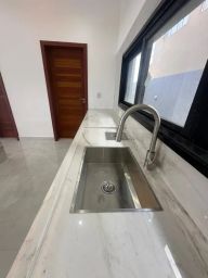 https://img.olx.com.br/thumbs256x256/47/470574243879469.jpg