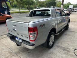 https://img.olx.com.br/thumbs256x256/47/471560273740643.jpg