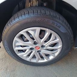 https://img.olx.com.br/thumbs256x256/47/472516762245408.jpg