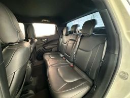 https://img.olx.com.br/thumbs256x256/47/472568638248391.jpg
