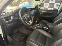https://img.olx.com.br/thumbs256x256/47/472659415830002.jpg