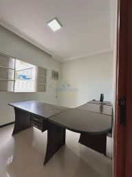 https://img.olx.com.br/thumbs256x256/47/473574402418796.jpg