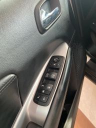 https://img.olx.com.br/thumbs256x256/47/473652325262660.jpg