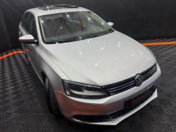 https://img.olx.com.br/thumbs256x256/47/475612545353057.jpg