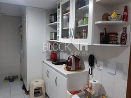 https://img.olx.com.br/thumbs256x256/47/476376627164695.jpg