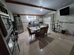 https://img.olx.com.br/thumbs256x256/47/476588527324858.jpg