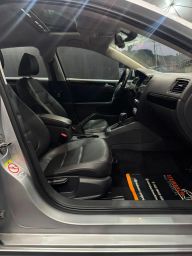 https://img.olx.com.br/thumbs256x256/47/476664187073834.jpg