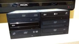 https://img.olx.com.br/thumbs256x256/47/477456585942630.jpg