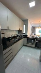 https://img.olx.com.br/thumbs256x256/47/477564281195940.jpg