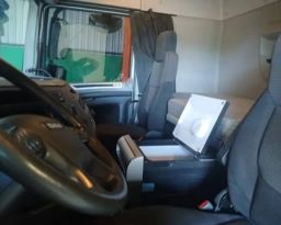 https://img.olx.com.br/thumbs256x256/47/477566158088655.jpg