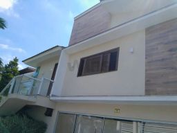 https://img.olx.com.br/thumbs256x256/47/477579282062655.jpg