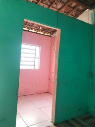 https://img.olx.com.br/thumbs256x256/47/477582164118929.jpg