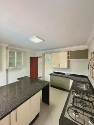 https://img.olx.com.br/thumbs256x256/47/478511765909410.jpg