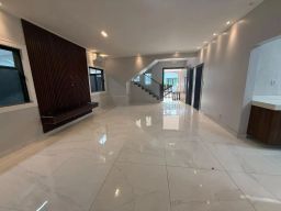 https://img.olx.com.br/thumbs256x256/47/479553649069935.jpg