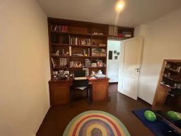 https://img.olx.com.br/thumbs256x256/47/479575529180511.jpg