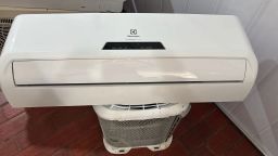 https://img.olx.com.br/thumbs256x256/48/480572513360335.jpg