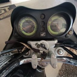 https://img.olx.com.br/thumbs256x256/48/484637422718746.jpg