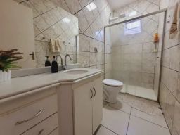 https://img.olx.com.br/thumbs256x256/48/485584163838393.jpg