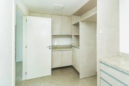 https://img.olx.com.br/thumbs256x256/48/485594528596619.jpg