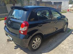 https://img.olx.com.br/thumbs256x256/48/485616568660364.jpg