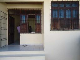 Aluga-se Apartamento na Av. Jos� Tupinamb�, Casa 10 (J), 02 quartos
