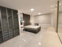 https://img.olx.com.br/thumbs256x256/48/486569046093293.jpg