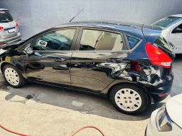 https://img.olx.com.br/thumbs256x256/48/486678676542199.jpg