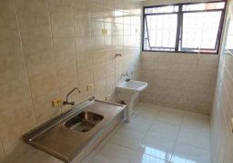 https://img.olx.com.br/thumbs256x256/48/488536168304885.jpg