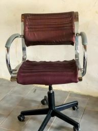 https://img.olx.com.br/thumbs256x256/48/489549756190735.jpg