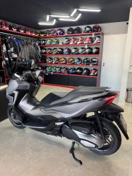 https://img.olx.com.br/thumbs256x256/49/491526155084896.jpg