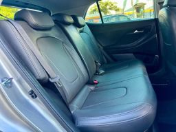 https://img.olx.com.br/thumbs256x256/49/491633322188818.jpg