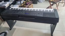https://img.olx.com.br/thumbs256x256/49/492376695410752.jpg