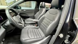 https://img.olx.com.br/thumbs256x256/49/493504751552897.jpg