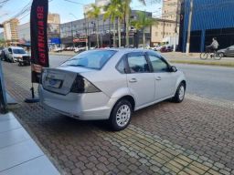 https://img.olx.com.br/thumbs256x256/49/493554286750654.jpg