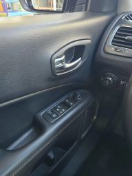 https://img.olx.com.br/thumbs256x256/49/493586164136145.jpg
