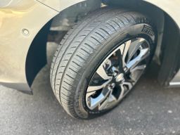https://img.olx.com.br/thumbs256x256/49/493683438645305.jpg