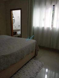 https://img.olx.com.br/thumbs256x256/49/495533756064668.jpg